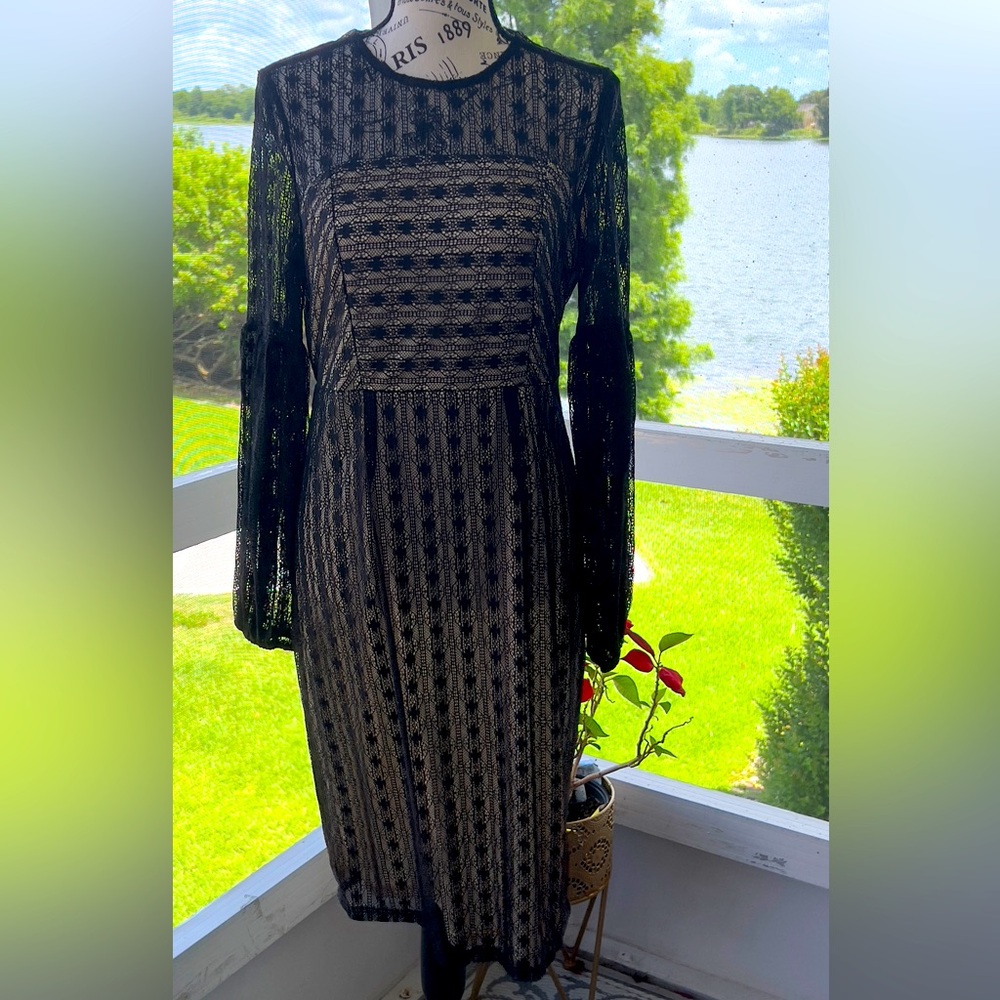 Le Fancy Gather Sleeve Dress